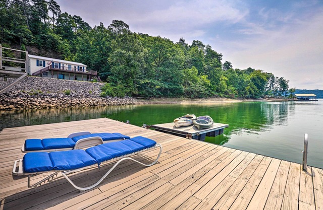 Crane's Nest: 4 BR, 2 BA in Crane Hill, Sleeps 8