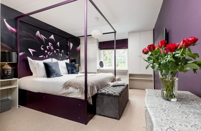 Crazy fox Rooms in Berkshire