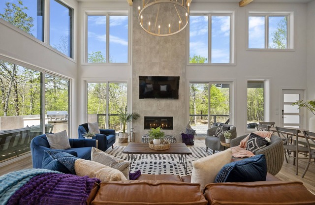 Creekside Luxury | Serene Summer Evenings