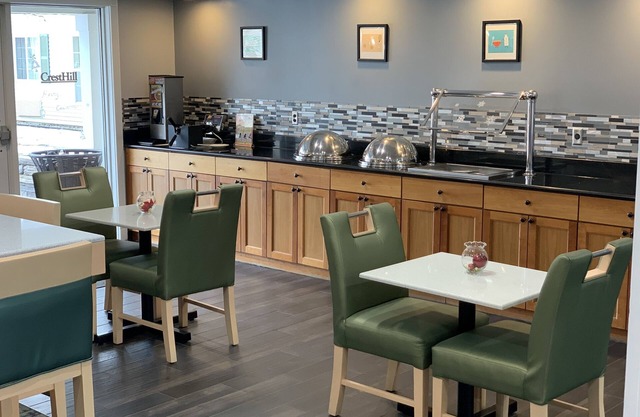 Cresthill Suites Syracuse