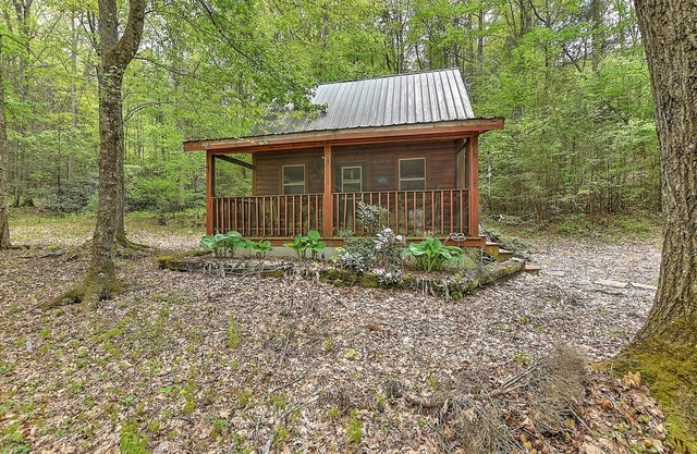 Cross Creek Ranch located near Lake Watauga and Mountain City