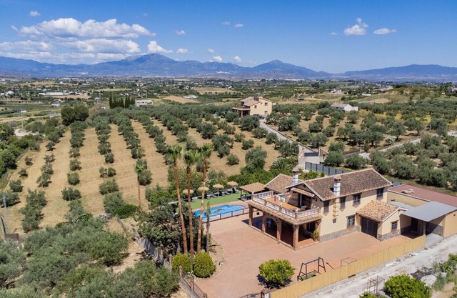Cubo's Villa Los Javieles/pool/air conditioning/ideal for children/free Wi-Fi