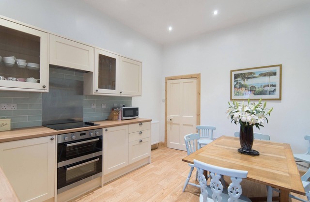 Cuil Lodge is a family 5 bedroomed house which has just been renovated.