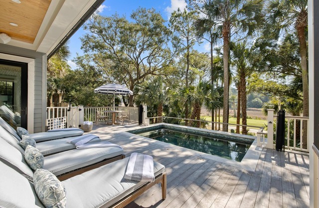 Custom Bunk Room & Private Pool - Great for Families
