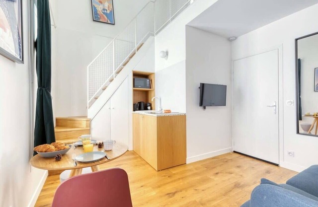 Cute & Bright Studio in a Courtyard-Montmartre(5)