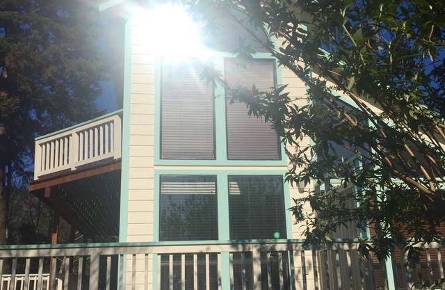 Cute Ocean Peak, 2Bed/2Bath 1100 sq. ft. beach house, two blocks to the beach!