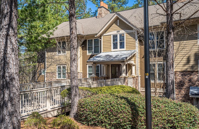 Cutie's Cottage Reynolds Lakeside Condo