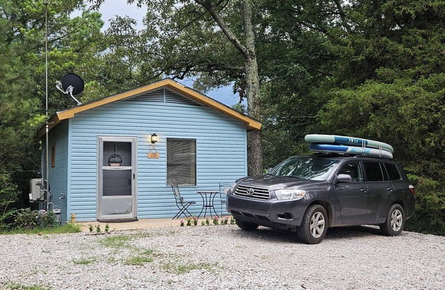 D'Fishermen Trail - Cool studio with AC in outdoorsy Rogersville
