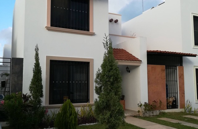 Dalilas house and pet friendly
