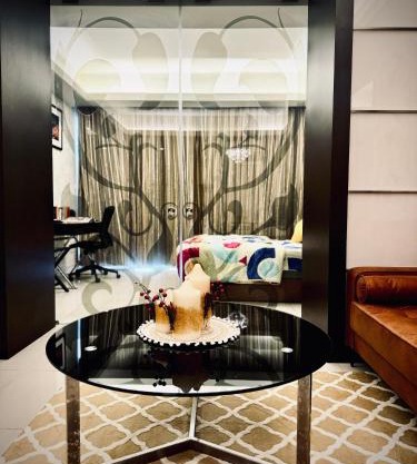 Damas Hotel,Suites and Residence at Plaza Damas 3 by Over The Moon