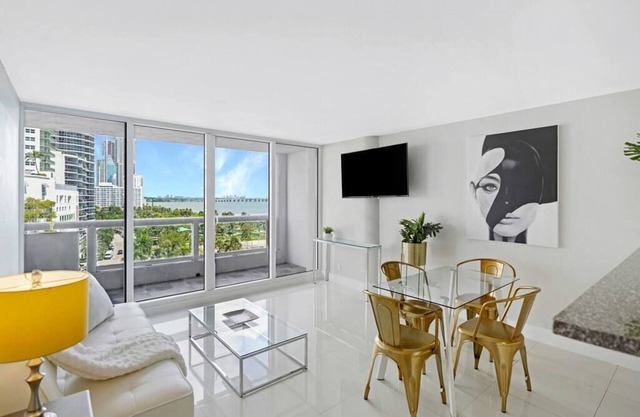 Dance with Me! Jr size 2 bedroom, Water and Park Views