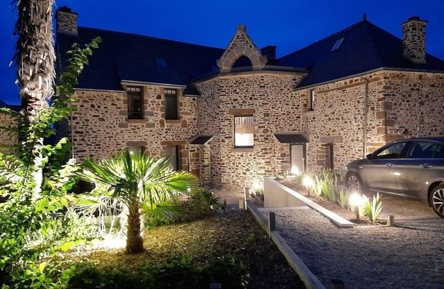 Dans Manoir Marteroy, Appartement 80m² 2 Chambres vue Mer, Plage des Rosaires