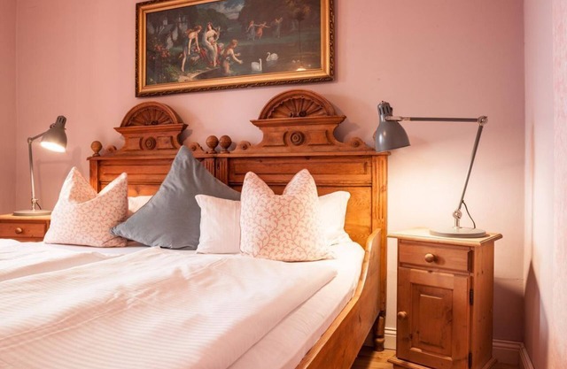 Das Forsthaus: vacation apartment, 2 bedrooms (half board) - Bio- & Nationalparkrefugium