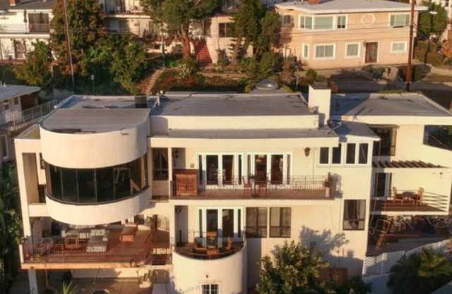 Dazzling three story mansion with impecable views