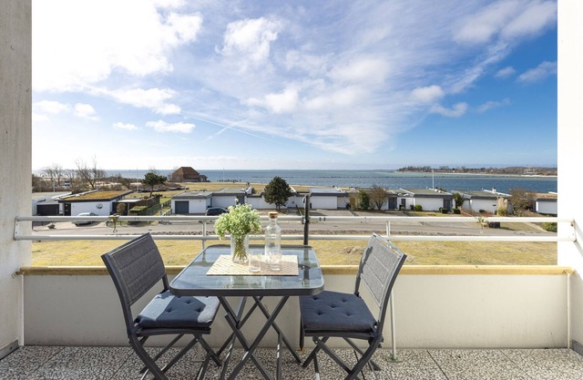 Vacation apartment/apartment for 4 guests with 49m² in Fehmarn OT Burgtiefe - Südstrand (294288)