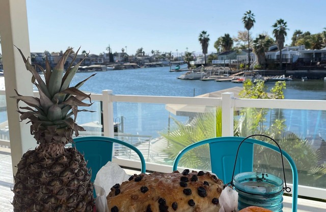 Deep Water Discovery Bay House with direct access to Delta