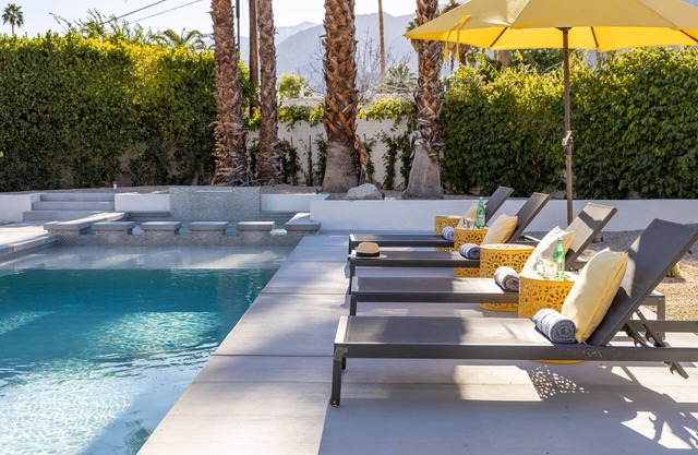 Deepwell Modern - Very Private 4 Bedroom Pool Yard!