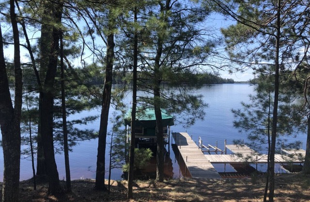 Deer Point Executive Lake Home, Sleeps 10.
