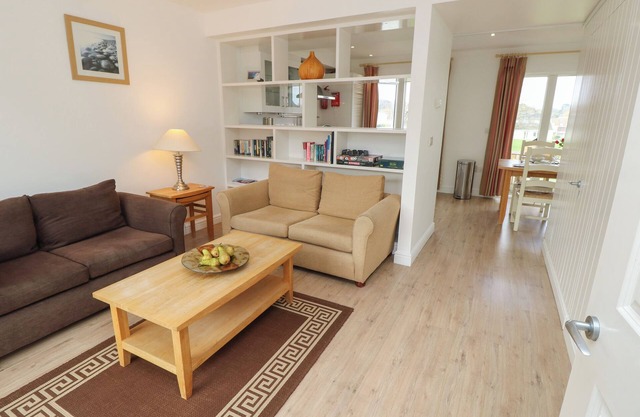 DELAWARE M2, family friendly, country holiday cottage in Yarmouth
