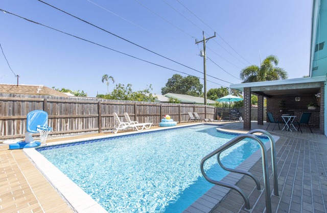 Delray Pool House Central Location