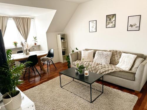 Deluxe Apartment with Free Parking & Late Checkout - Herning City Center
