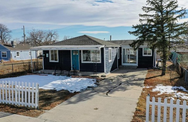 Denver 3 King Beds with Bonus Room Dog Friendly Home