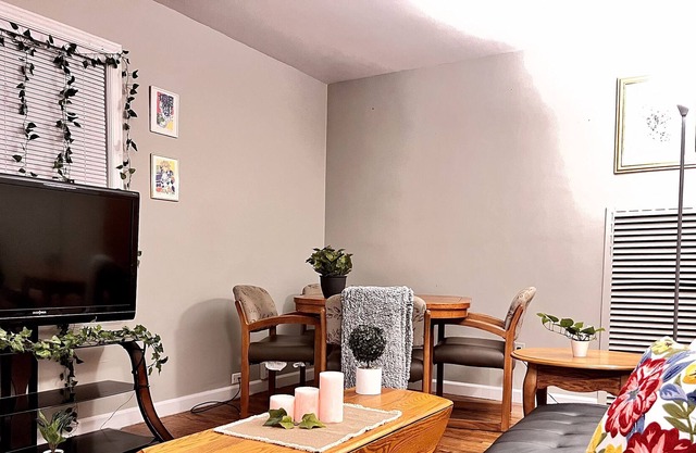 Derby City Flat 2 bedroom - king and queen sized bed