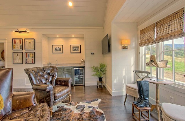 Derby Cottage at Julep Farms