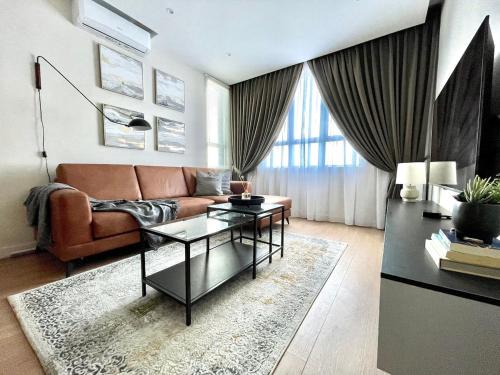 DERU Modern seaview apartment in KT city centre