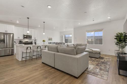 Desert Retreat Near Sand Hollow townhouse