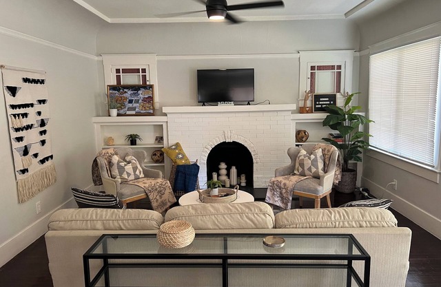 Designer bungalow in beautiful historic Fresno High district