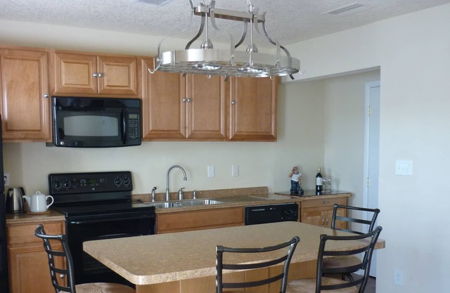 Desirable First Floor Condo in Waterside Community - St. Pete Florida