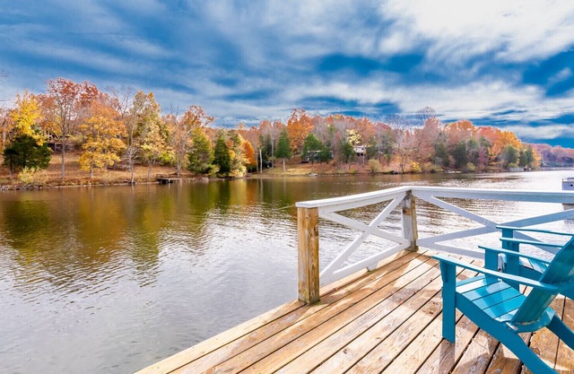 Destination Kentucky: Lake House in the Heart of the Bourbon Trail