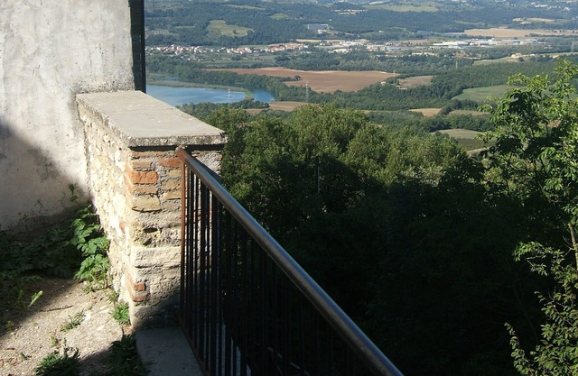 Detached house in the small medieval village