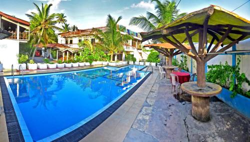 Deutsch Lanka Hotel