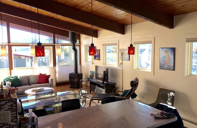 Dillon Townhome! 30 days minimum. Great Location! Beautiful Views!