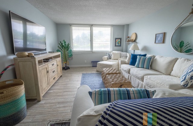 Direct Beach Access - Poolside Coastal Condo