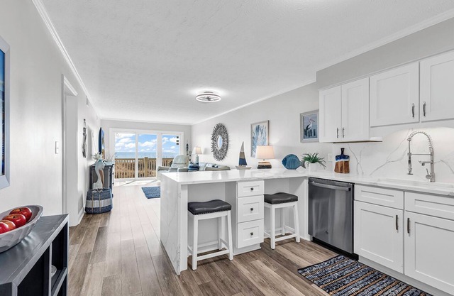 Direct Oceanfront condo in North Myrtle Beach nn