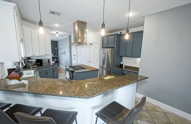 Dirty South Bayou Bed & Breakfast - Only 25 min from downtown NOLA