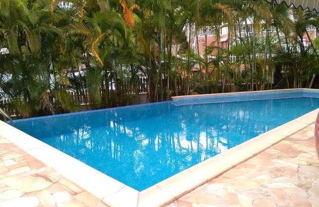 DISCOVER MY CHARMING BUNGALOW WITH POOL