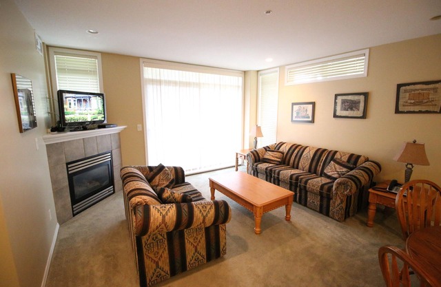 Discovery Bay Resort 204- 2Bed-2Bath- Sanctuary Views- 1889767 - 90 Day Min -