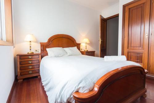 Disfruta de Melide en este amplio apartamento