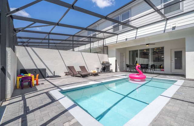 DLuxx Windsor Island – 5BR Pool & Themed Rooms 271