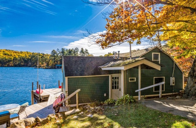 Dockside Dream | 4 mins to Mt Sunapee | Dock | VIEWS | Grill