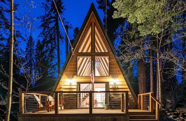 Dogwood Peak ~ Mid-Century A-Frame with AC + Style