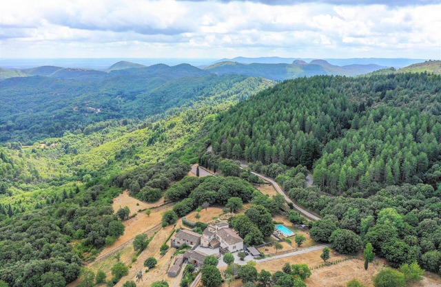 Domaine de Lascours - Luxurious property in the foothills of Cévennes Mountains