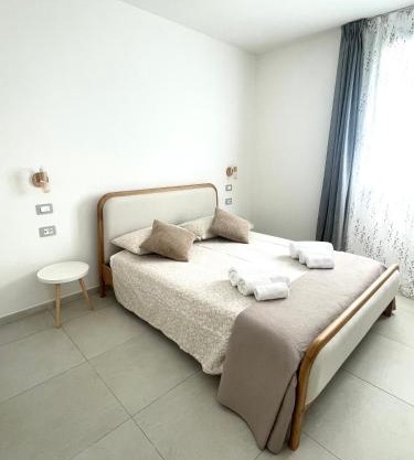 Domus Apartments