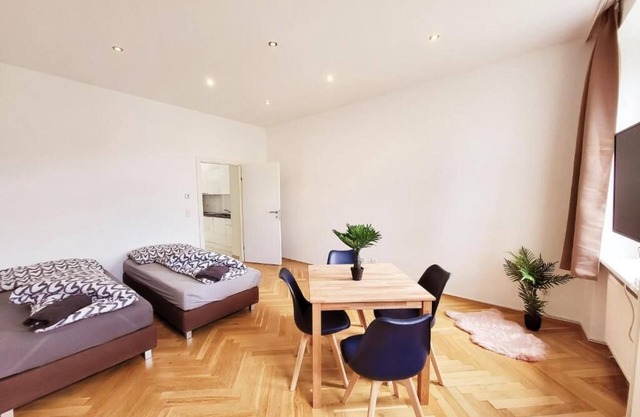 Donaufelder City Apartment