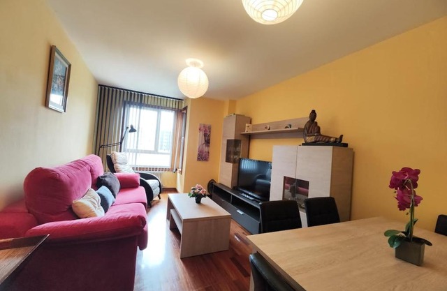 Dos habitaciones, garaje, zona Miñoca, Vigo