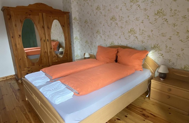 Double room-Deluxe-Private Bathroom-Balcony